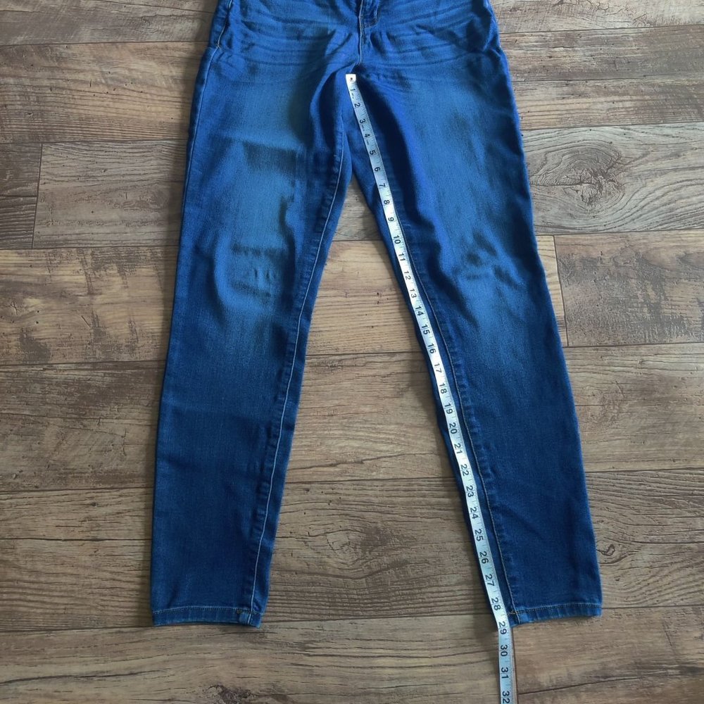 LEI womens blue jeans